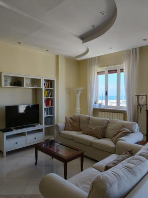 Sun&View Apartment by MONHOLIDAY